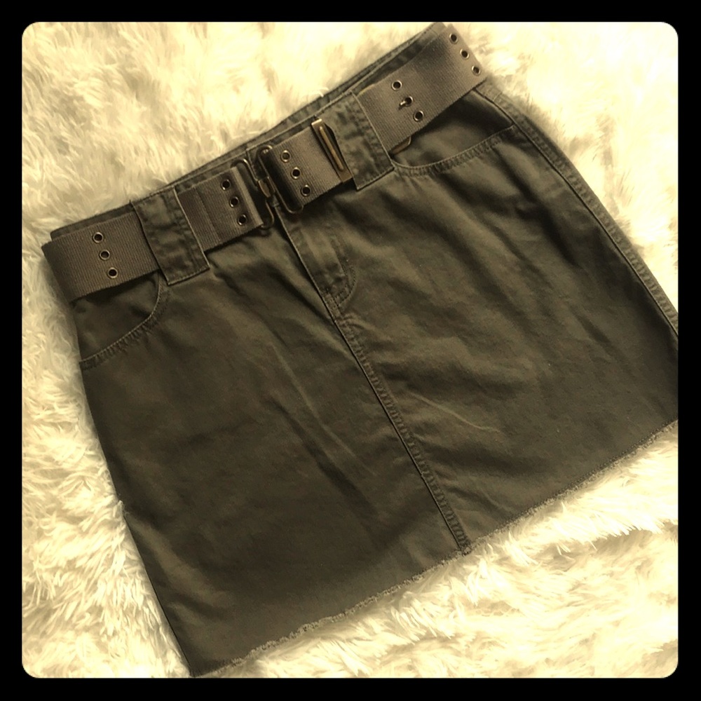 EUC Vintage Olive DKNY Mini